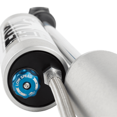 https://serenity-foxfactory.asset.akeneo.cloud/fox_asset_family/media/fox_985_26_142_truck_performance_reservoir_shock_cu_c_1600x1600.png